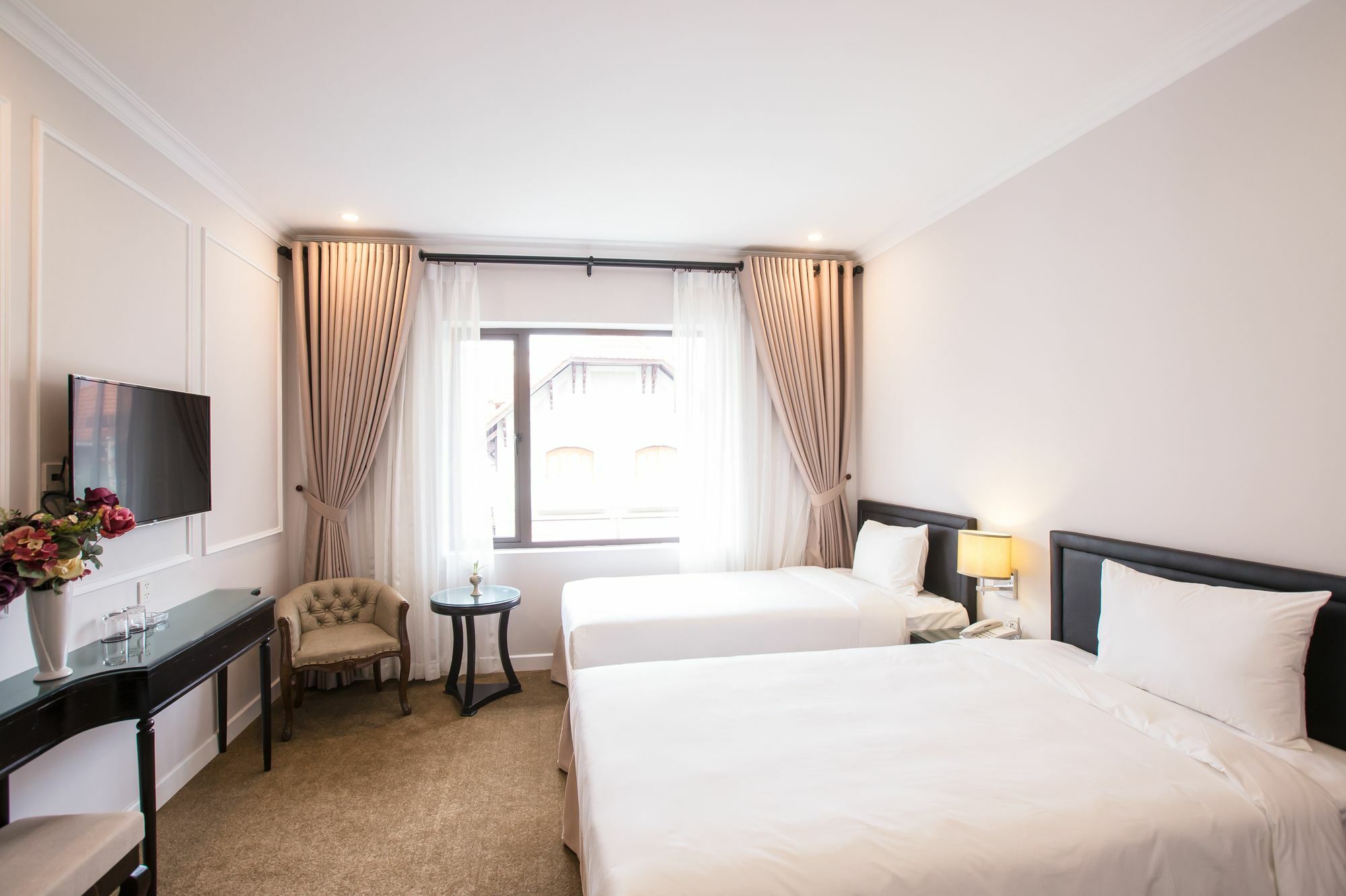Dinh Elegant Hanoi Hotel Exterior photo